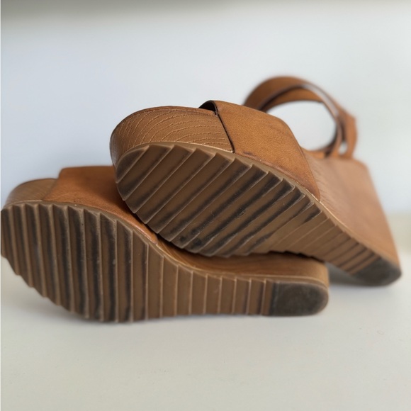 Madden Girl Strap Wedge Heels - Picture 4 of 5